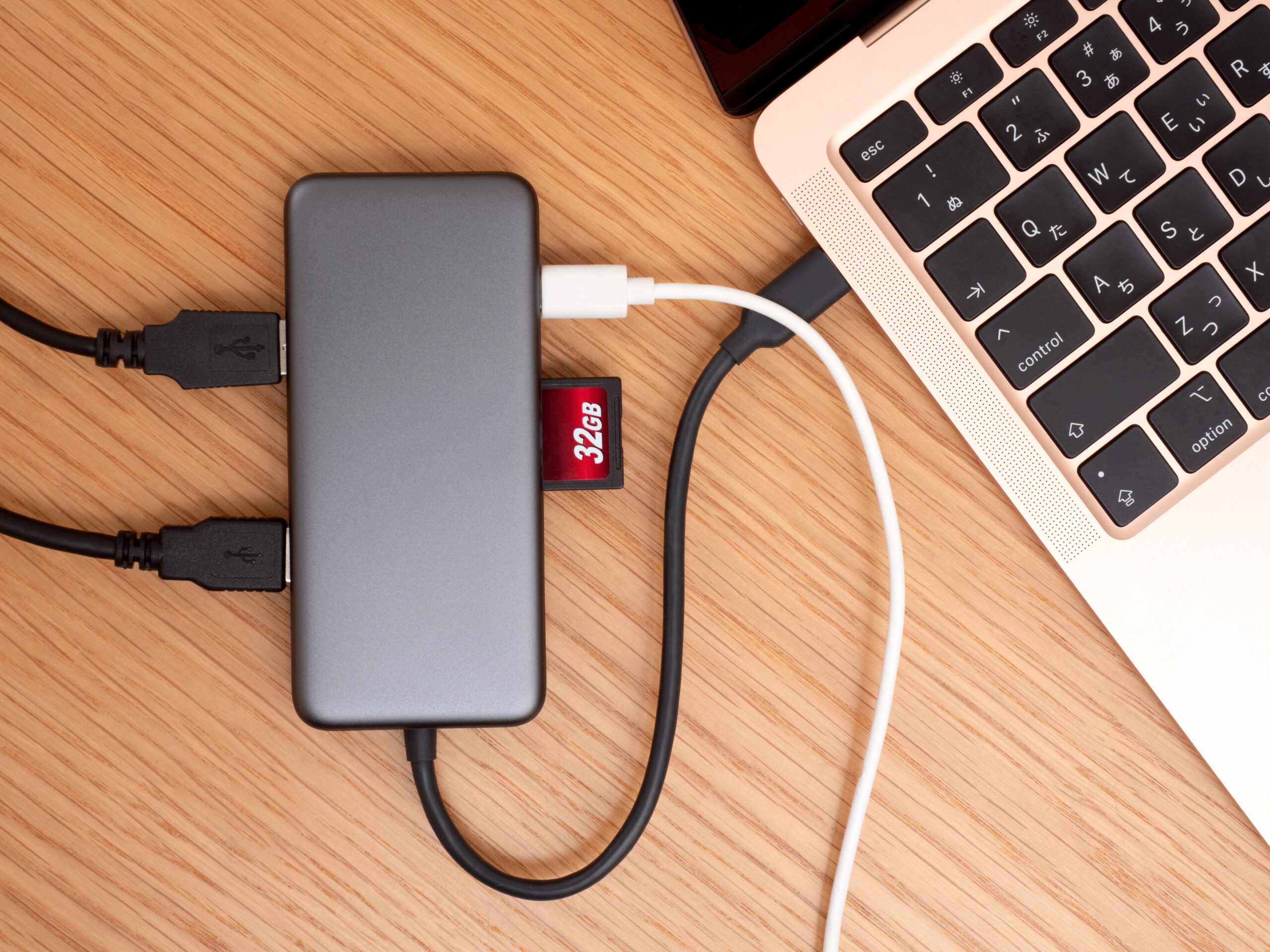 USB Type-Cは変換できる？どんなアダプタやハブなどが必要？