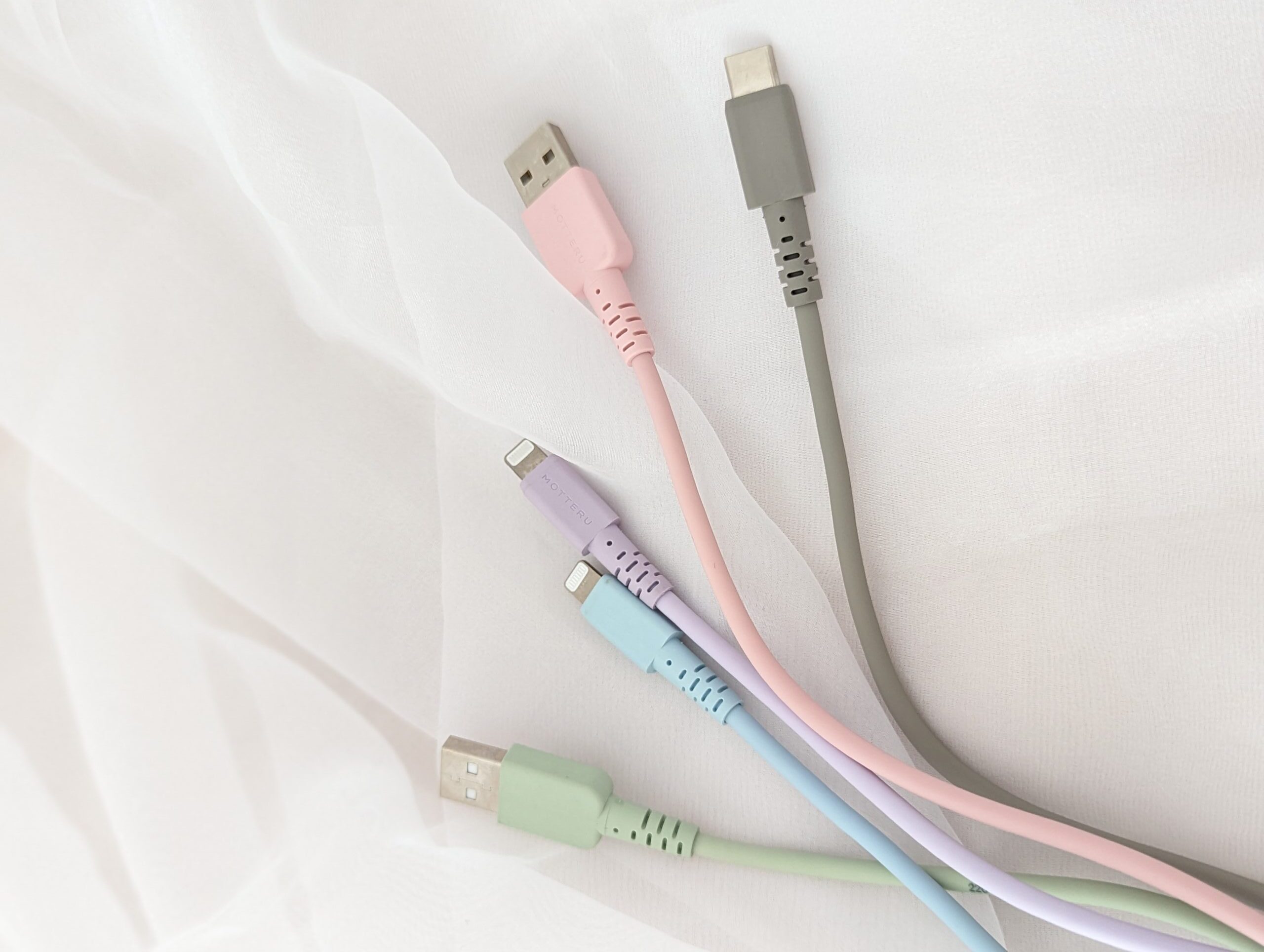 改めて知りたい!充電ケーブルの種類にはどんなものがあるの?
