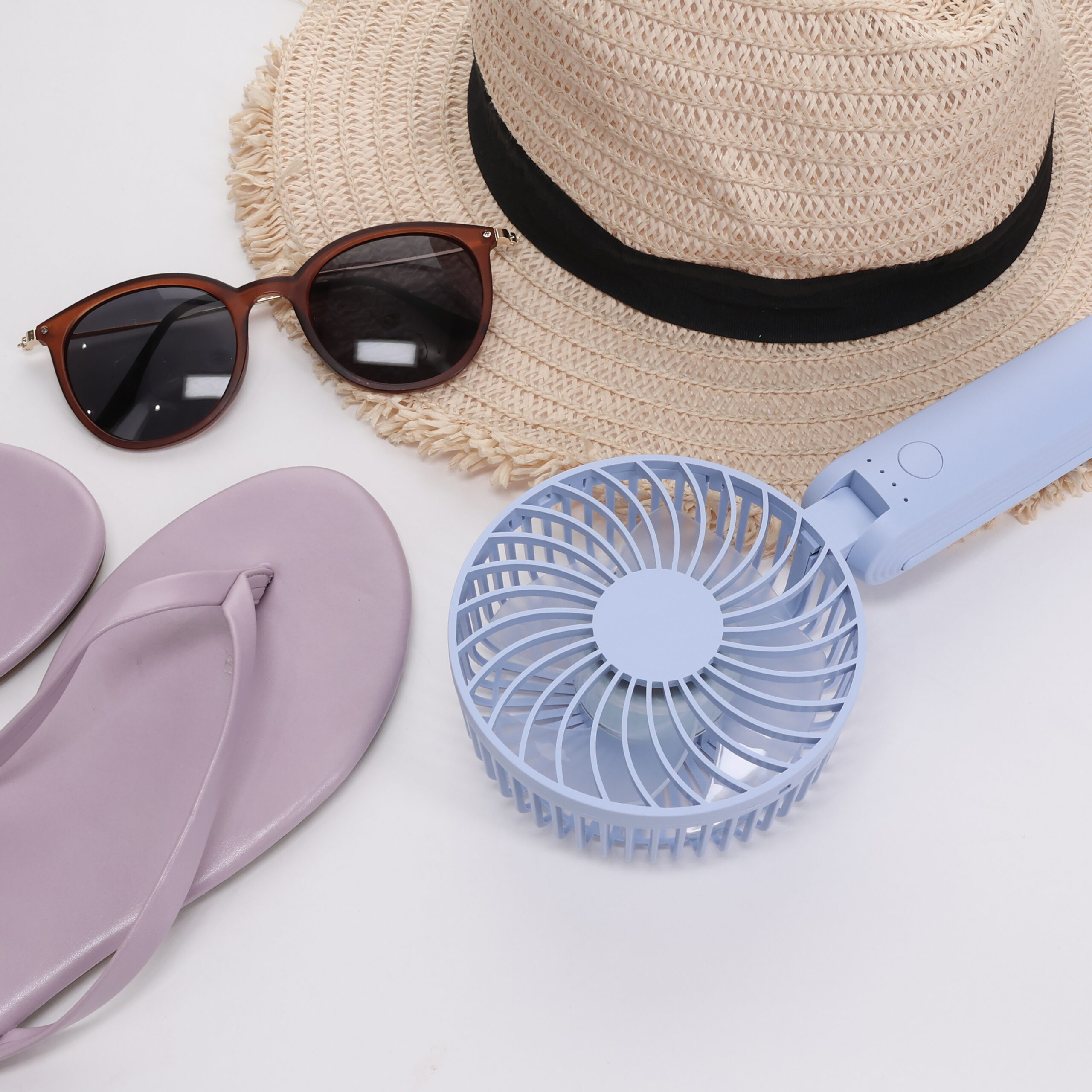 今年の夏もハンディファンで暑さを乗り越えよう！選び方やトレンドをチェック