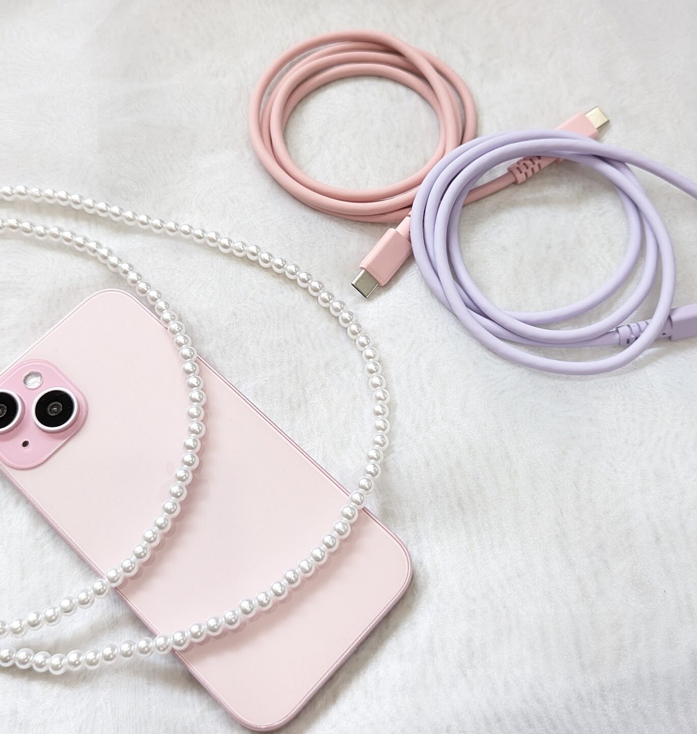スマホグッズはいつまで使える？アイテムごとの寿命を徹底調査！
