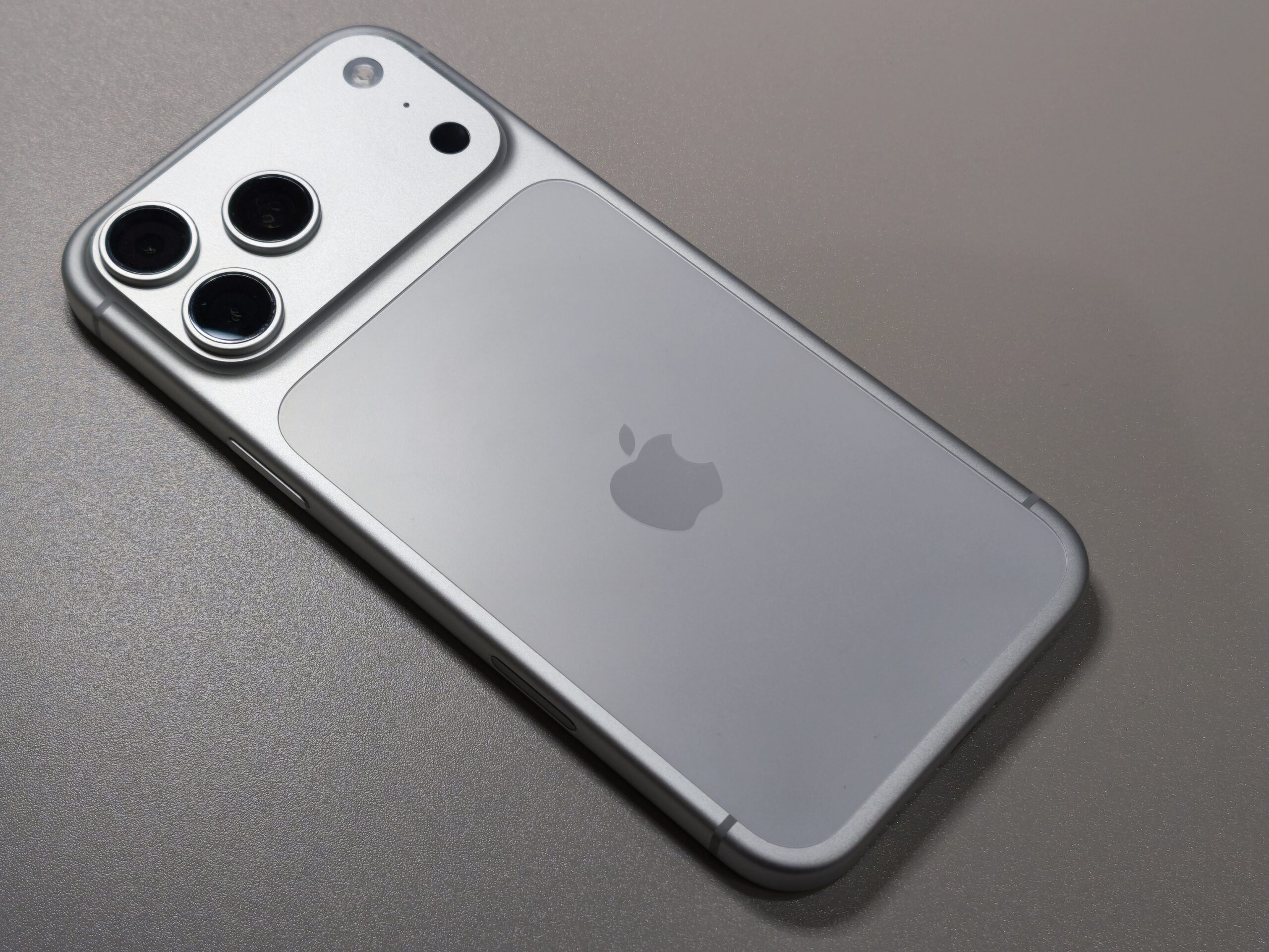 【速報】iPhone 17 Pro Maxの充電性能
