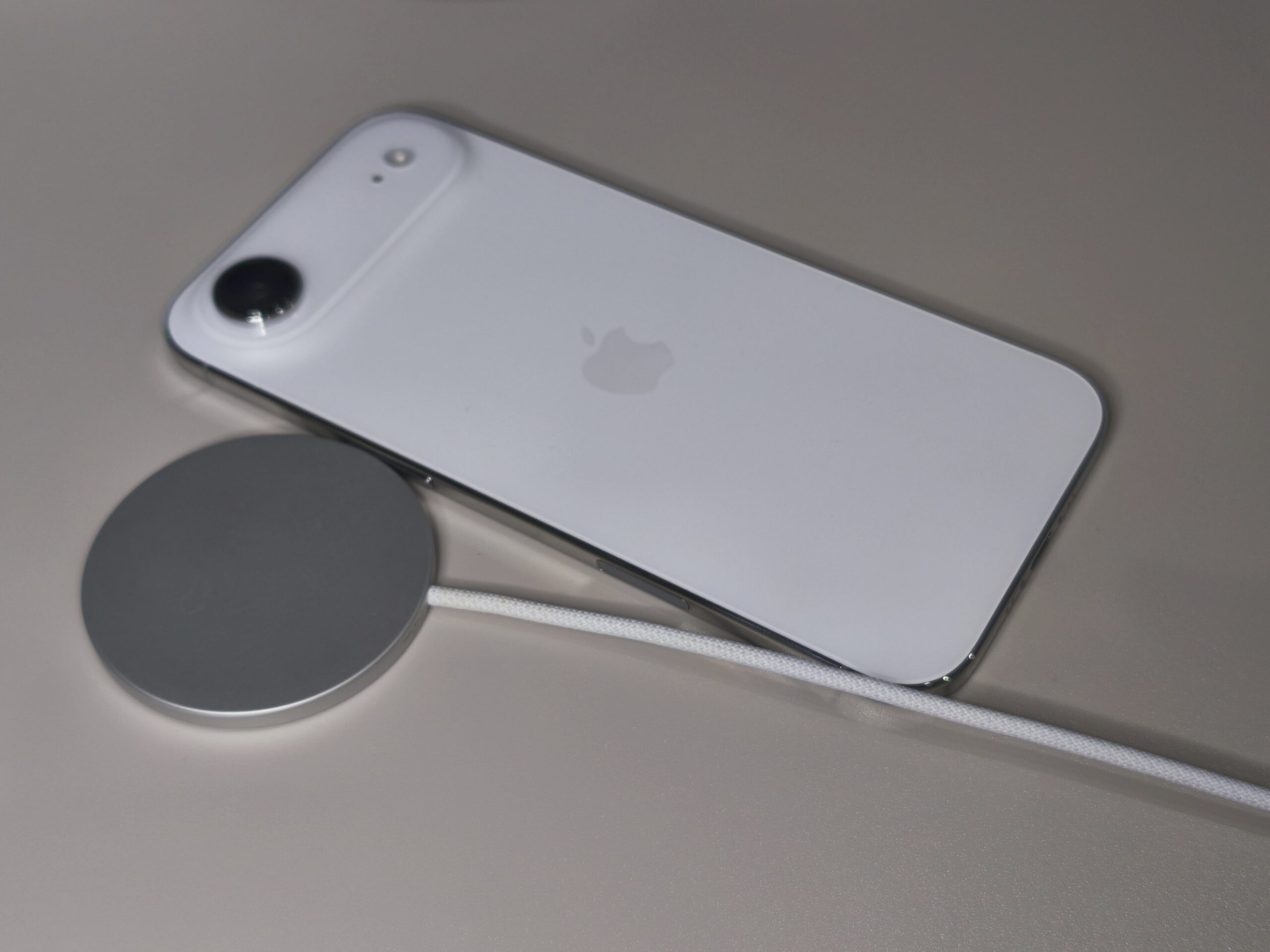 【速報】iPhone Airの充電性能